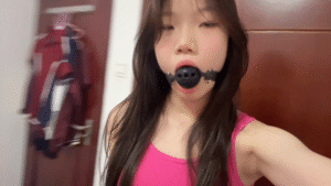 Singapore chinese girl ballgagged